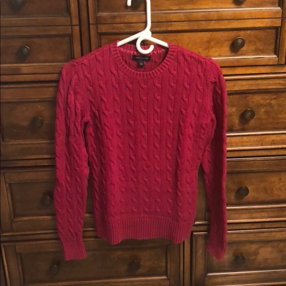 Tommy Hilfiger fuchsia sweater